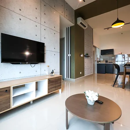 Amber Cove Melaka Icon Stay